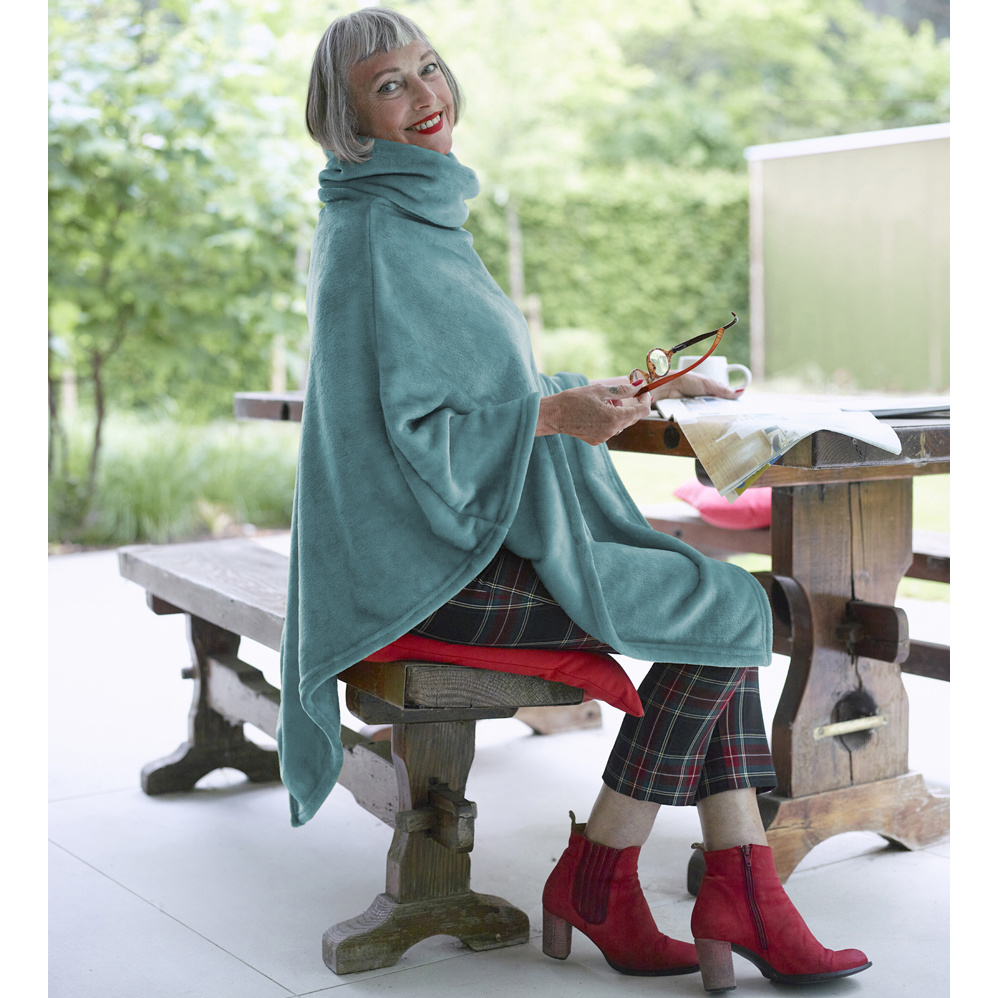 Moodit Poncho Fleece, Light Blue - 80 x 80 cm - Polyester