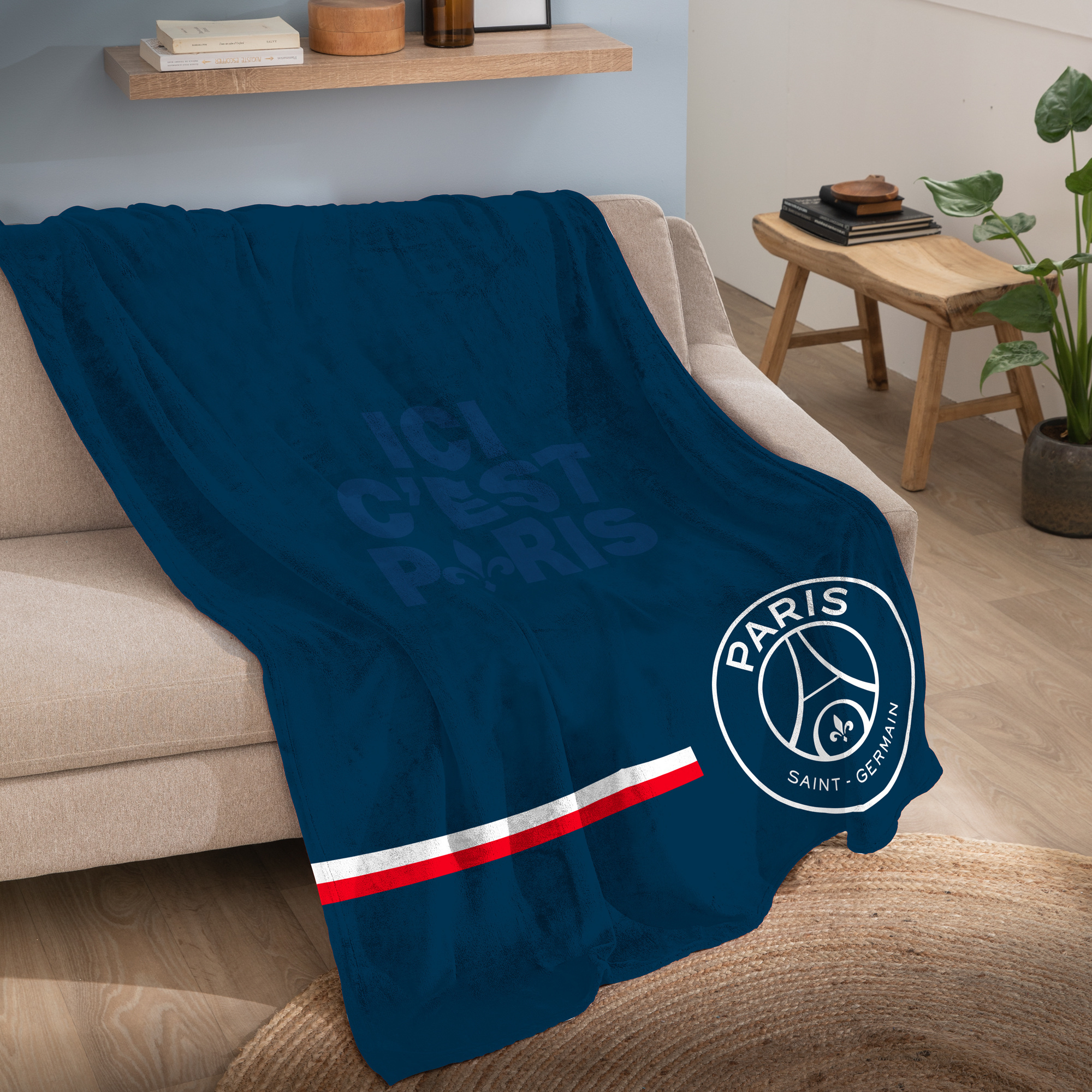 Paris Saint Germain Fleece Blanket, Premium - 125 x 150 cm - Polyester