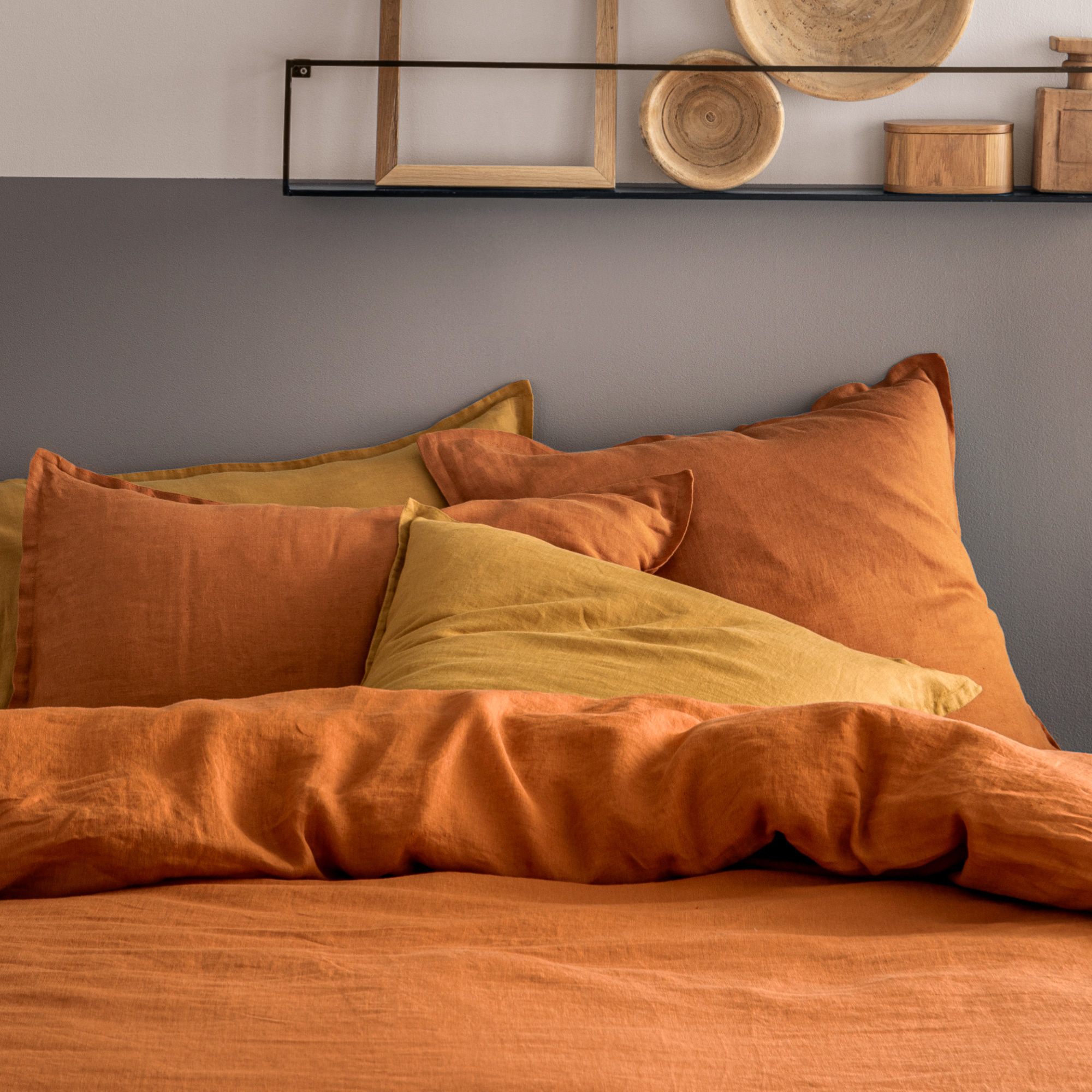 Matt & Rose Duvet cover Copper color - Hotel size - 260 x 240 cm, without pillowcases - 100% Linen