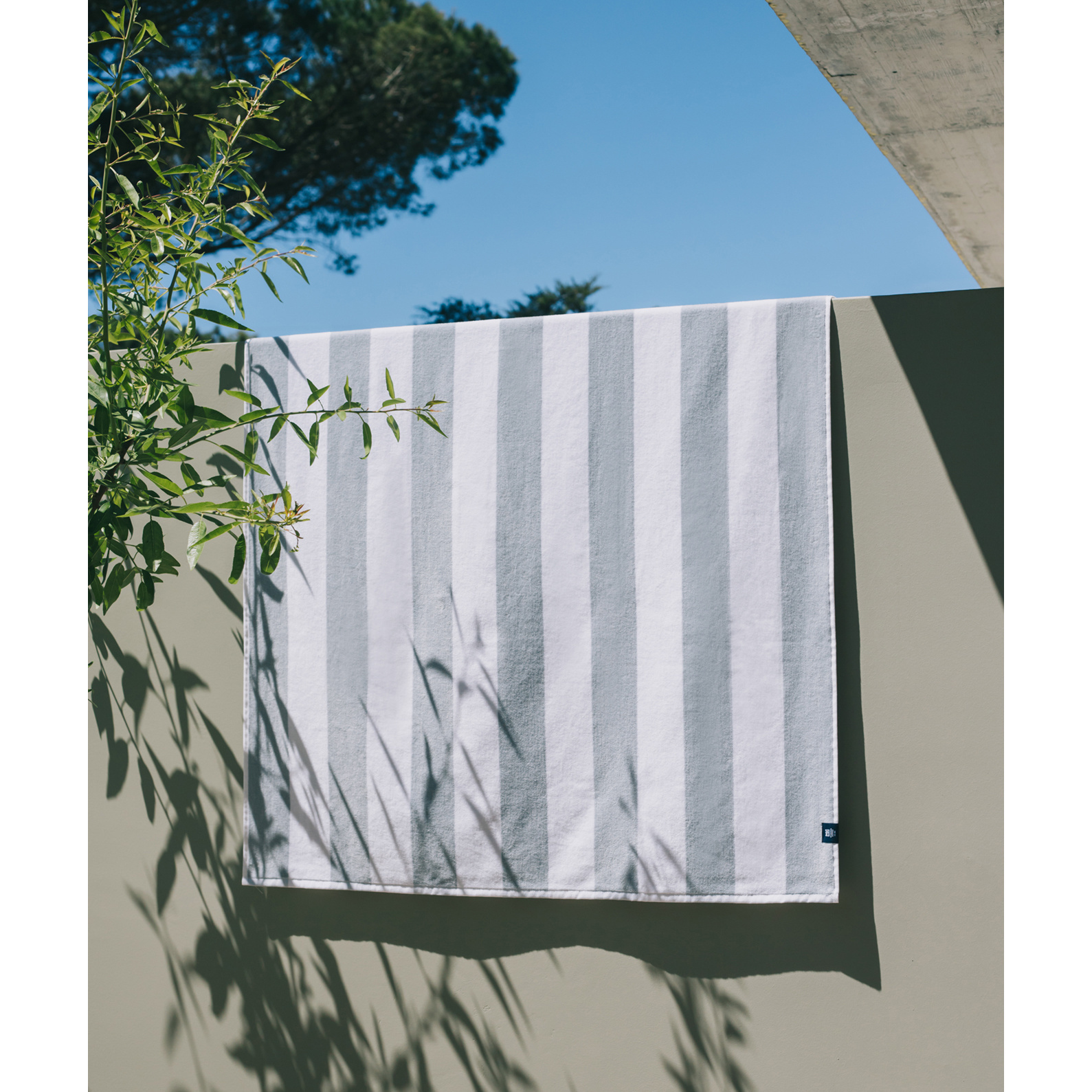 Torres Novas 1845 Strandlaken Gibalta, Grijs - 100 x 180 cm - 100% katoen