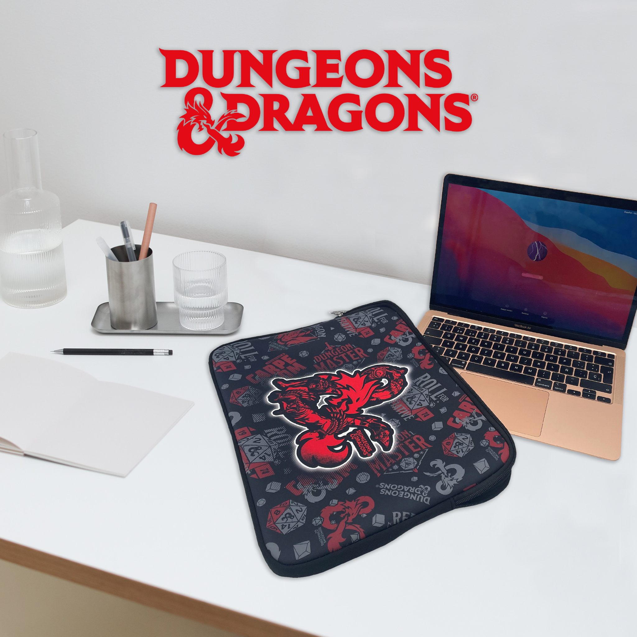 Dungeons & Dragons Laptop Sleeve 14", Monsters - 36 x 26 x 2 cm - Polyester