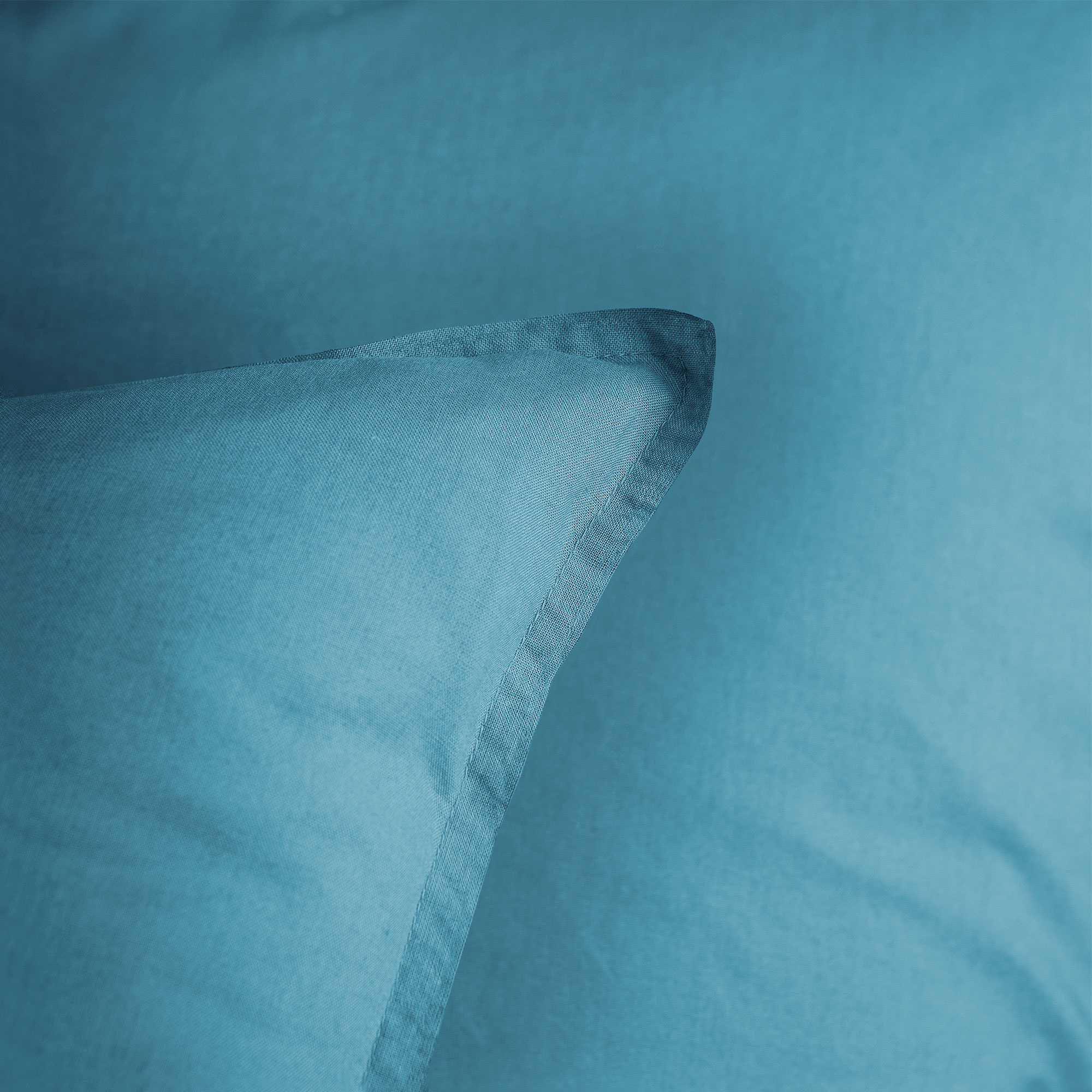 Matt & Rose Duvet cover Ice blue - 240 x 220 + 2x 65 x 65 cm - Washed cotton