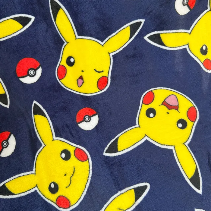 Pokemon Fleeceplaid Pika Pika - 125 x 150 cm - Polyester