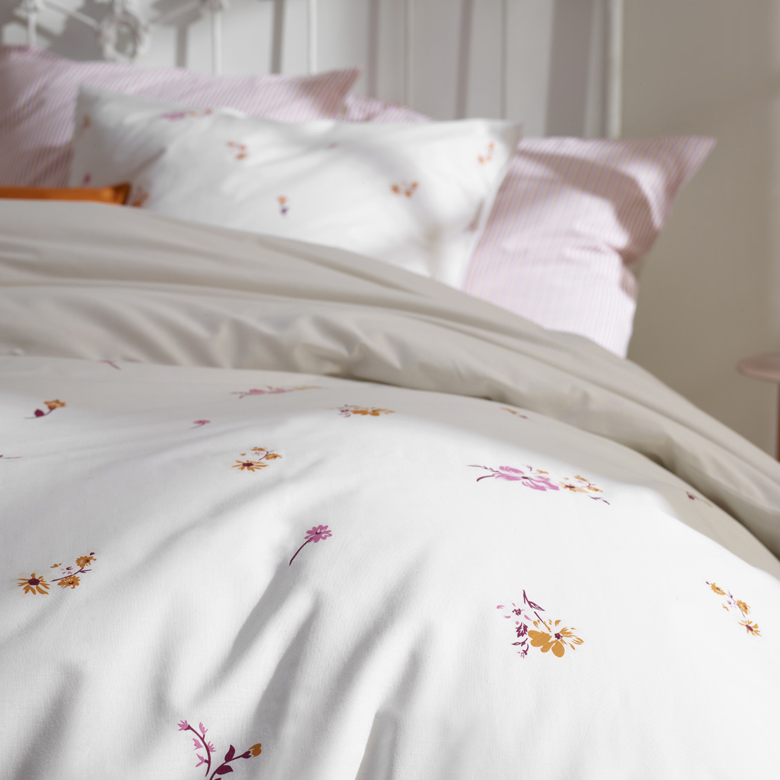De Witte Lietaer Fiorello Sunkiss Duvet Cover - 240 x 220 cm + 2 pcs. 60 x 70 cm - Cotton Satin