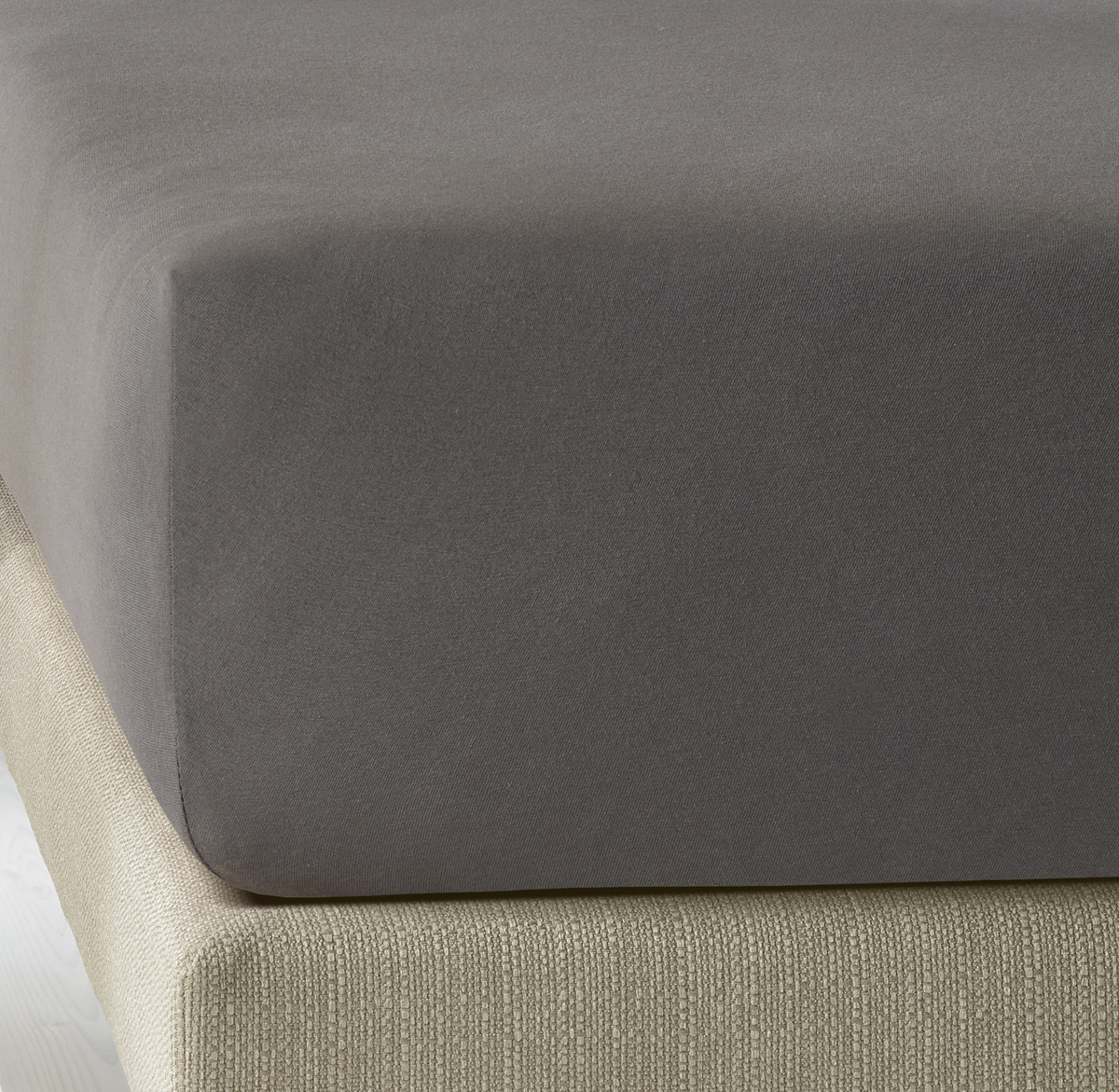 De Witte Lietaer Fitted sheet Elena Grey - 180 x 200/220 xh 30 - Cotton Jersey