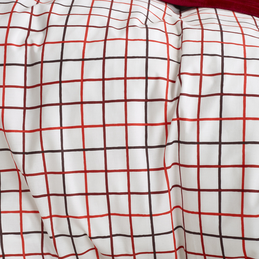 Moodit Duvet Cover Odil Rhombus Ruby Red - 260 x 240 + 2x 60 x 70 cm - Red - Cotton