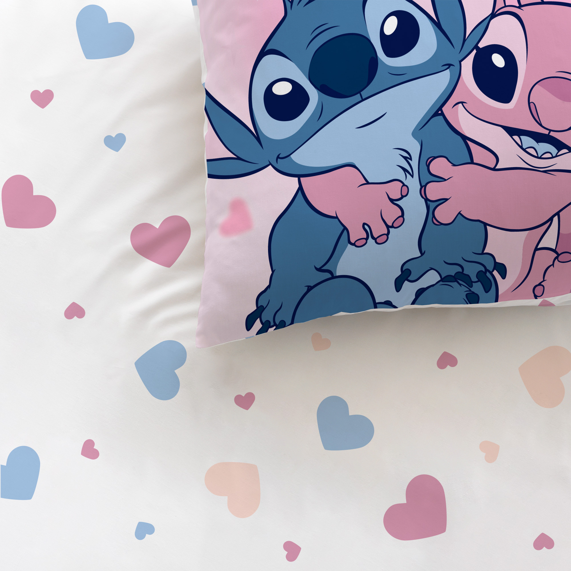 Disney Lilo & Stitch Duvet cover Bisous 240 x 220 cm + 2 x 63 x 63 cm - Cotton
