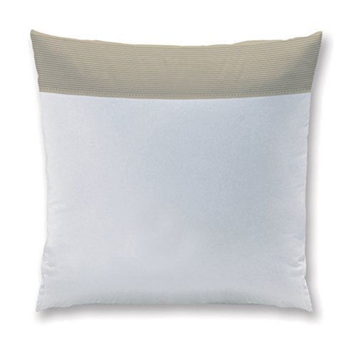 Matt & Rose Chaleureux Gouter - Cushion - 65 x 65 cm - White