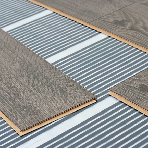 Infrarood elektrische vloerverwarming voor onder zwevende vloeren