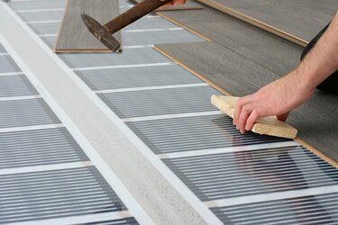 Elektrische vloerverwarming voor onder laminaat, hout, parket en vinyl