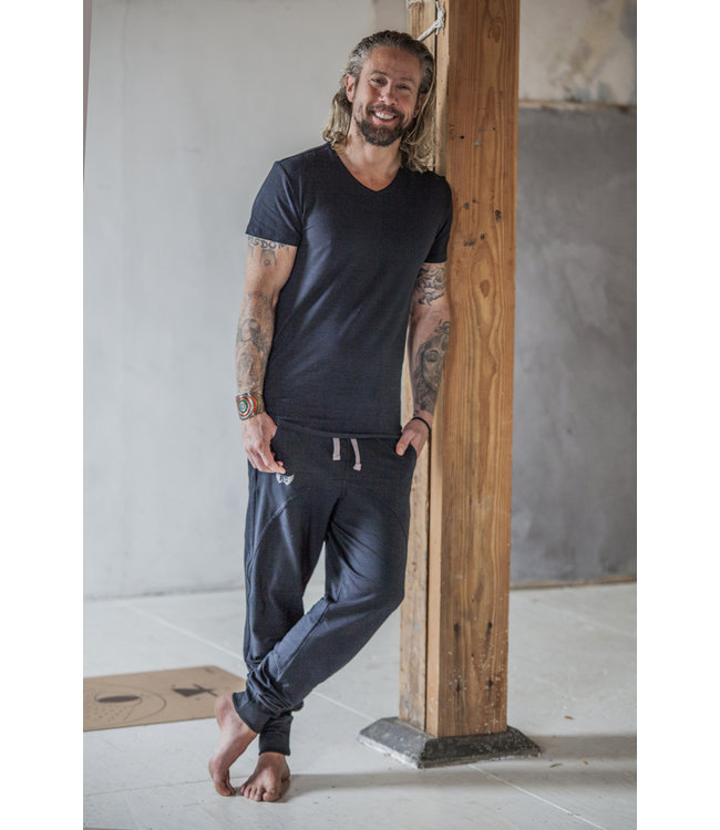 Renegade Guru Moksha Tee - Urban Black