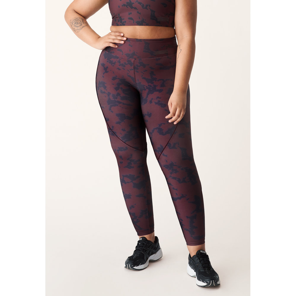 Rohnisch Printed Piping Yoga Legging - Black Miniature Myth