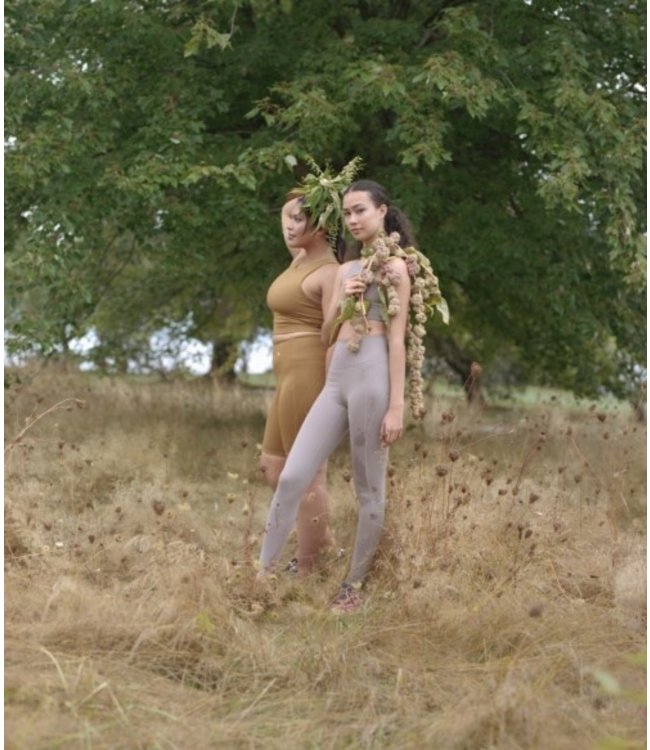 Girlfriend Collective Compressive High-Rise Yoga Legging - Limestone