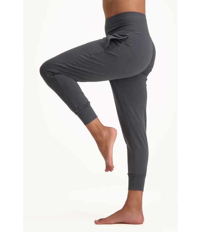Urban Goddess Bhumi Dry-fit Yoga Broek - Charcoal