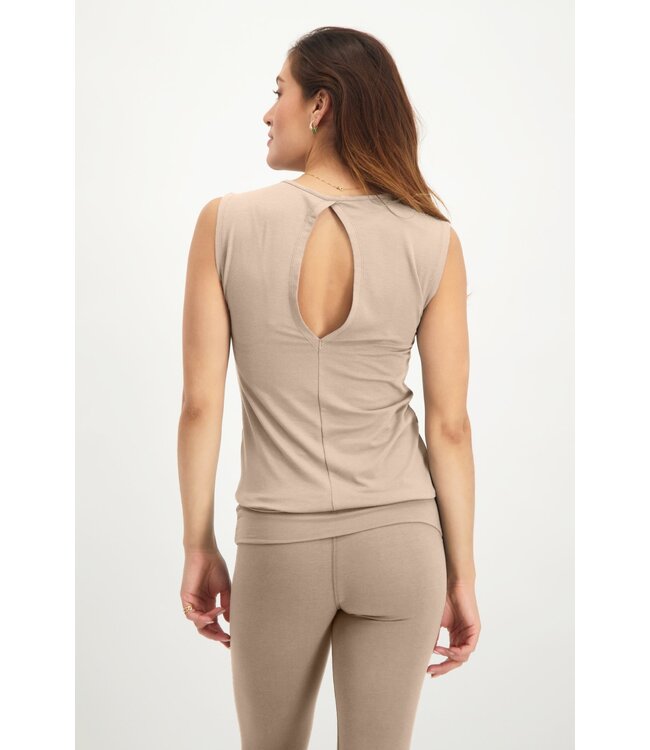 Urban Goddess Extra Lange Yoga Top Bhav - Sand