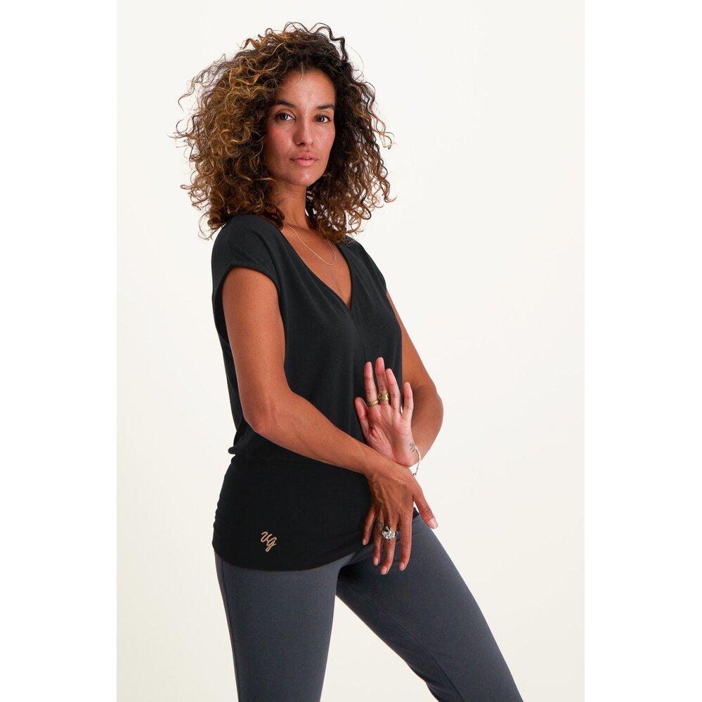 Urban Goddess Mula V-hals Yoga Top - Urban Black