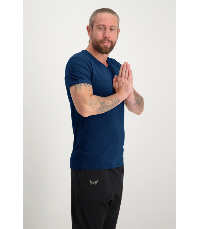 Renegade Guru Moksha Yoga Tee van bamboe en bio katoen - Midnight