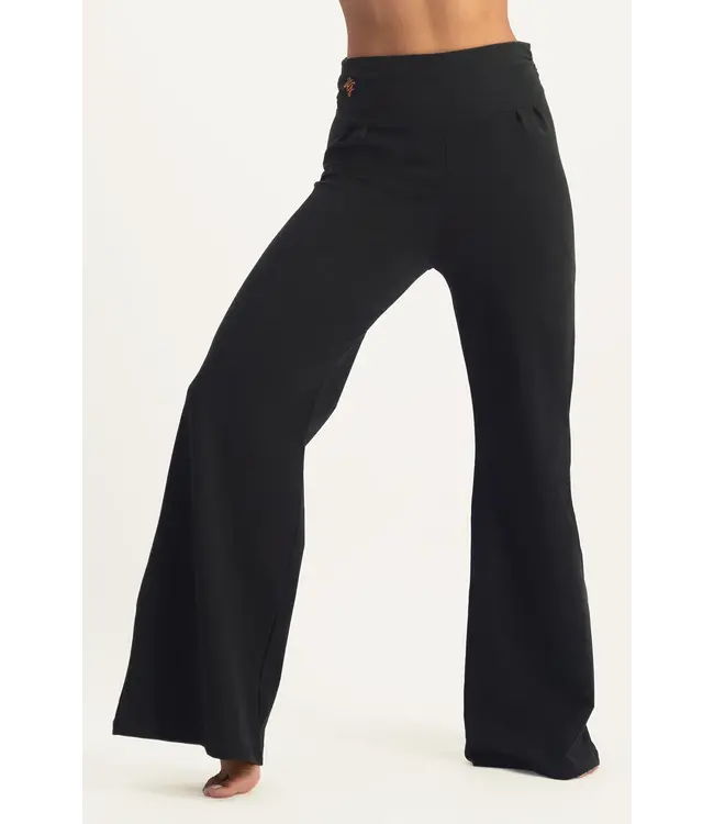 Urban Goddess Maeve Yoga Broek Met Wijde Pijp- Onyx Black