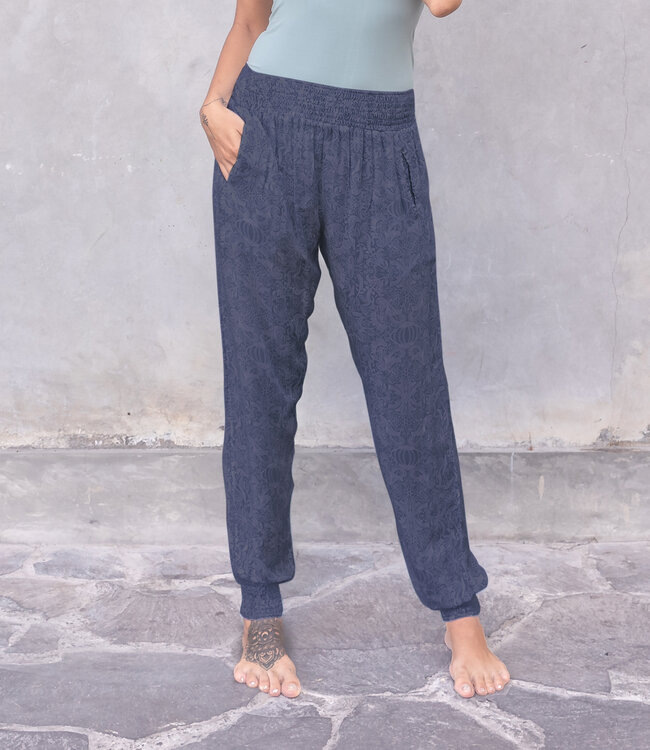 Jaya Comfortabele Loose fit Yogabroek Ananda - Paisley Blue/Grey