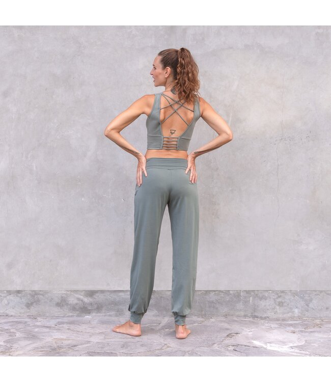 Jaya Loose Fit Yoga Chill Pants van Bio Katoen -  Joelle -  Agave