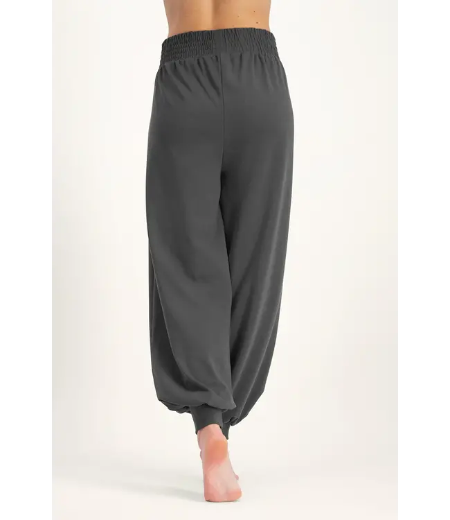 Urban Goddess Jaya Loose fit Yoga Harembroek - Ash