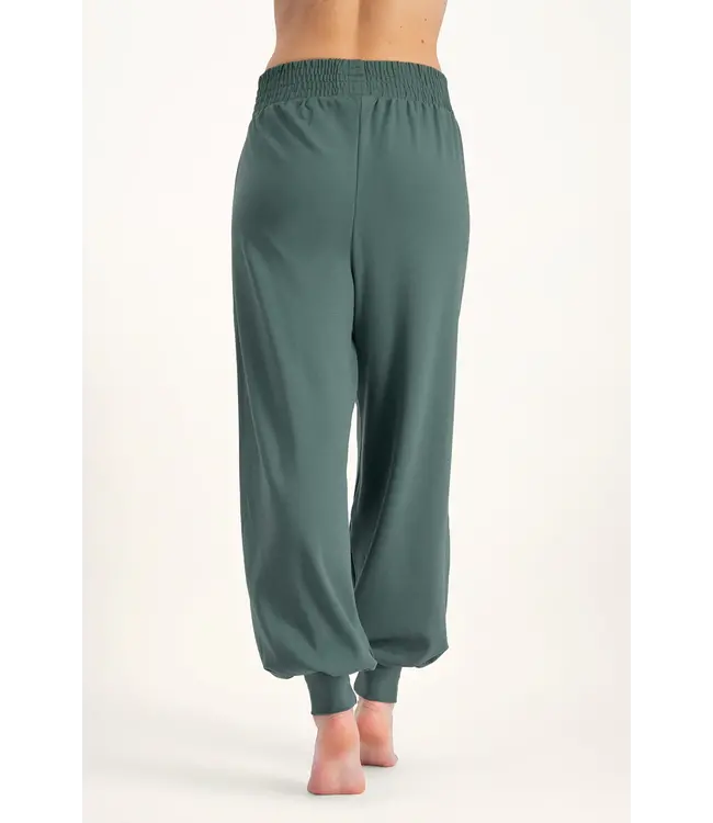 Urban Goddess Jaya DuurzameYoga Harembroek - Forest