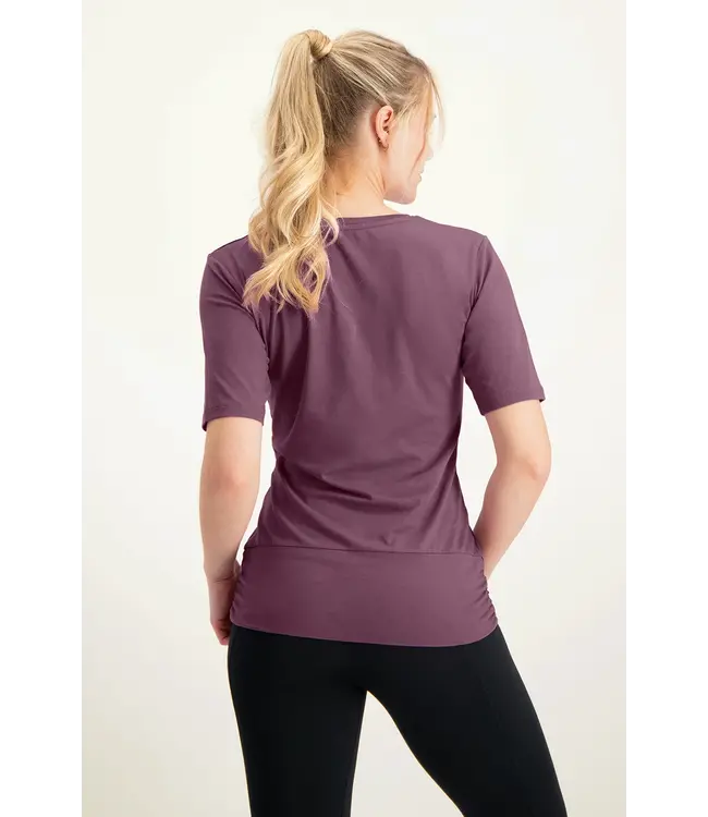 Urban Goddess Kami Dry-Fit Yoga T-Shirt - Mauve
