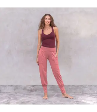 Jaya Nouri Yoga Top - Burgundy