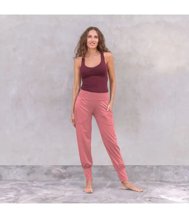 Jaya Nouri Yoga Top - Burgundy