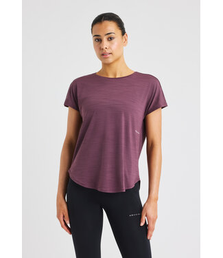 Rohnisch Motion Yoga Tee - Huckleberry