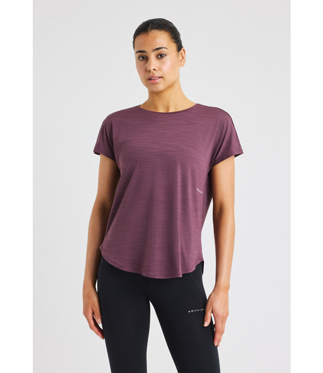 Rohnisch Motion Yoga Tee - Huckleberry