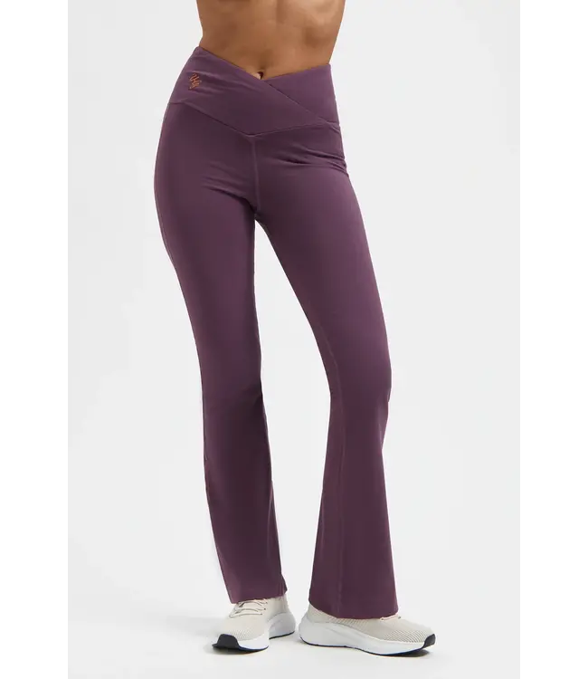 Urban Goddess Aura Flared Yoga Sportbroek – Berry