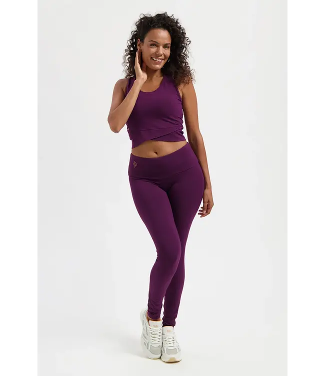 Urban Goddess Sati Dry-Fit Yoga Crop Top - Bloom