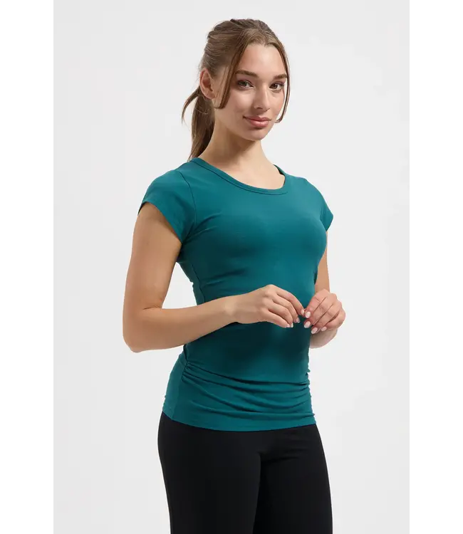 Urban Goddess Zefira Yoga Tee - Seamoss