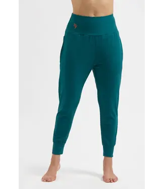 Urban Goddess Bhumi Yogabroek – Seamoss