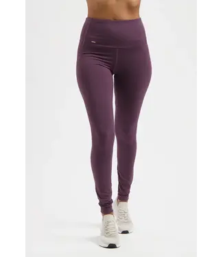 Urban Goddess Surya Yoga Legging – Berry