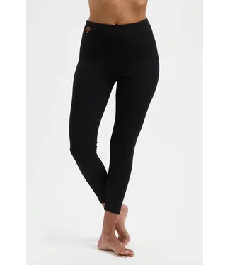 Urban Goddess Isara 7/8 Yoga Legging - Onyx Black