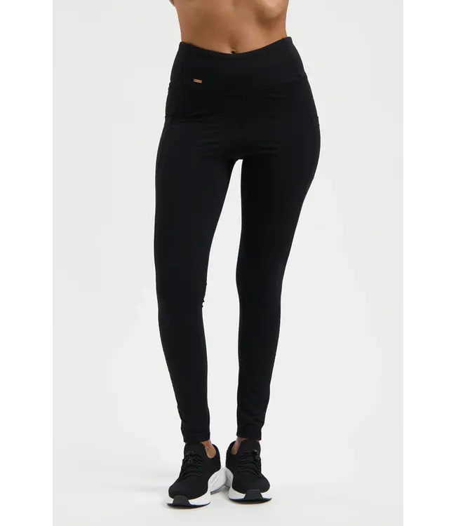 Urban Goddess Tara Pocket Yoga Legging  - Onyx Black