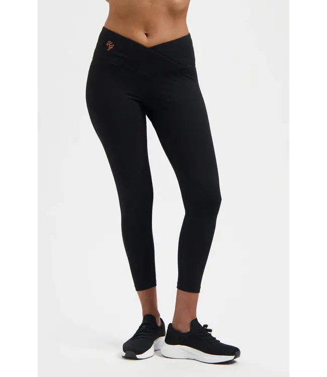 Urban Goddess Sati 7/8 Yoga Legging - Onyx Black