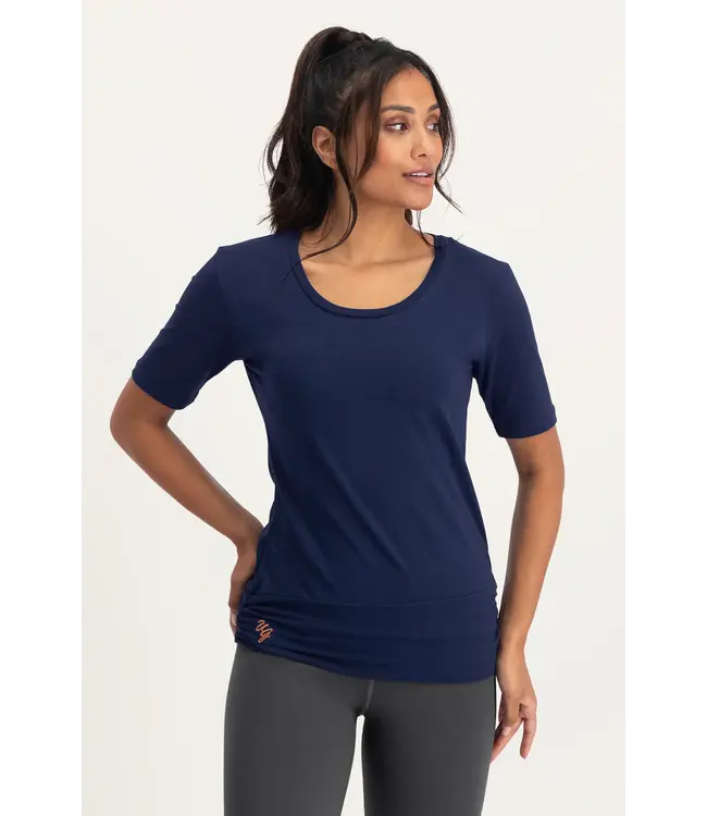 Urban Goddess Kami Yoga Tee - Midnight