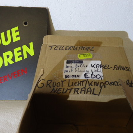 Kreidler kilometerteller met blauw licht