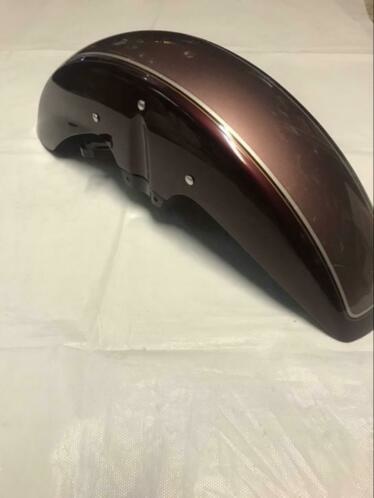 Honda origineel Voorspatbord Honda GL 1200 bordeax rood met goud