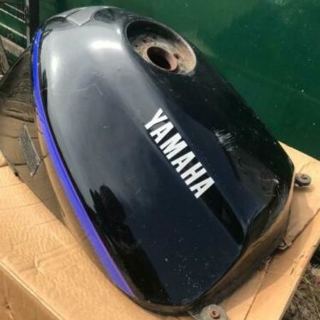 Yamaha origineel Yamaha TDM 850 Benzinetank tankpad, netjes! 1992 zwart glans