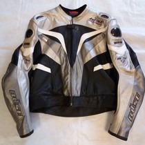 Büse Motegi jacket maat 58