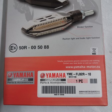 Yamaha origineel  Led knipperlicht achter origineel voor nieuwe types Yamaha