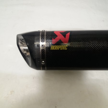 Akrapovic Nieuwe Akrapovic carbon uitlaat  voor Yamaha R3 2019