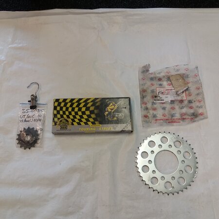 Honda Ketting en tandwiel set voor Honda VT600C 1988
