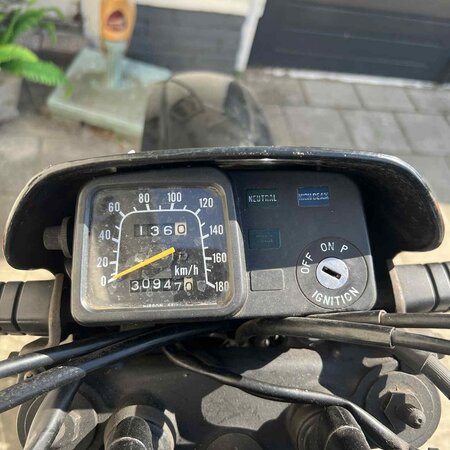 suzuki Suzuki DR600 S Motorfiets | 1989 | 30.947 KM | blauw/zwart