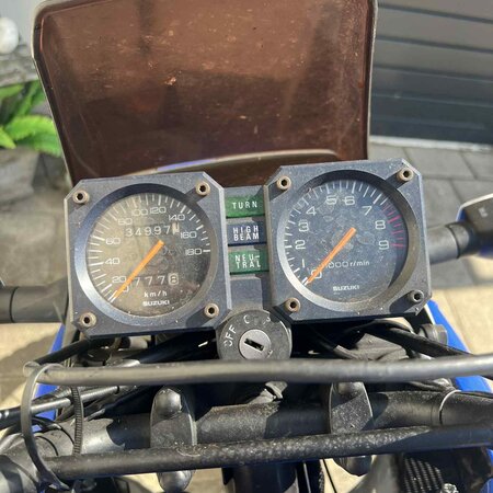 Suzuki Suzuki DR750 S Enduro Motorfiets | 1988 | 34.997 KM | blauw/wit