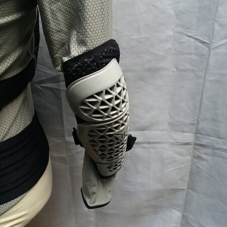 wolf bodyprotecktor voor Aduld merk wolf maat L